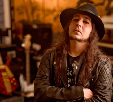 How Old Is Darkunysonrishat